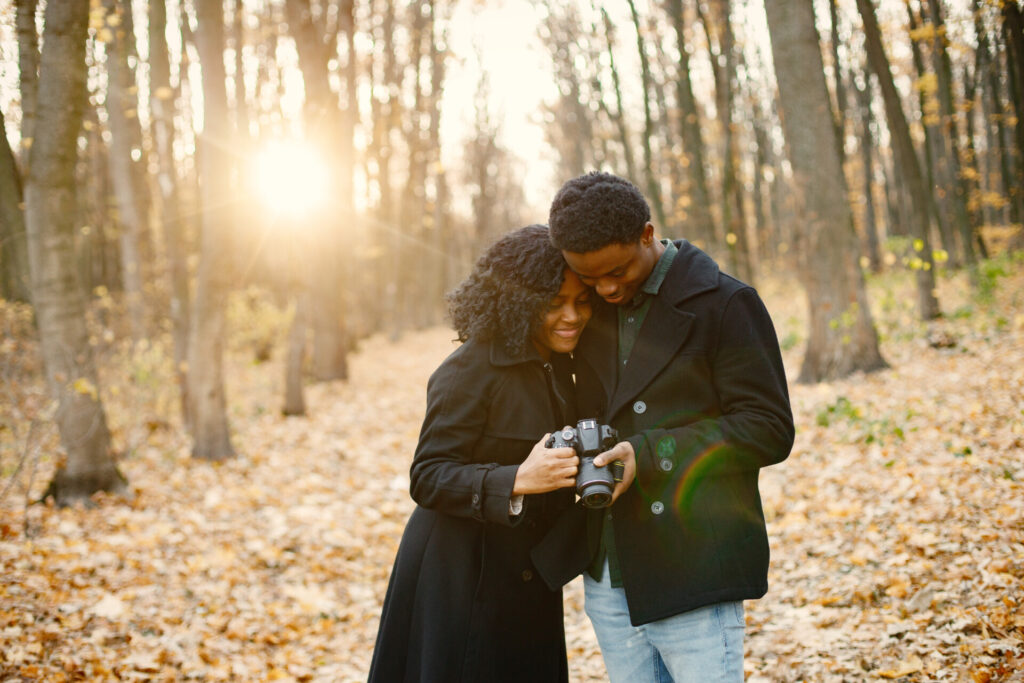 fall photoshoot couple